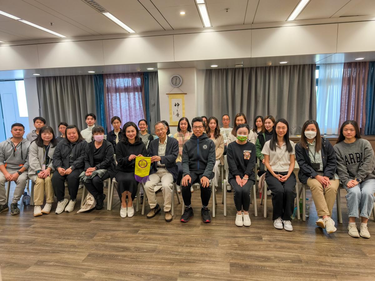 邀請重量級嘉賓曾鈺成先生莅臨學校分享「學習新時代中國特色社會主義思想」