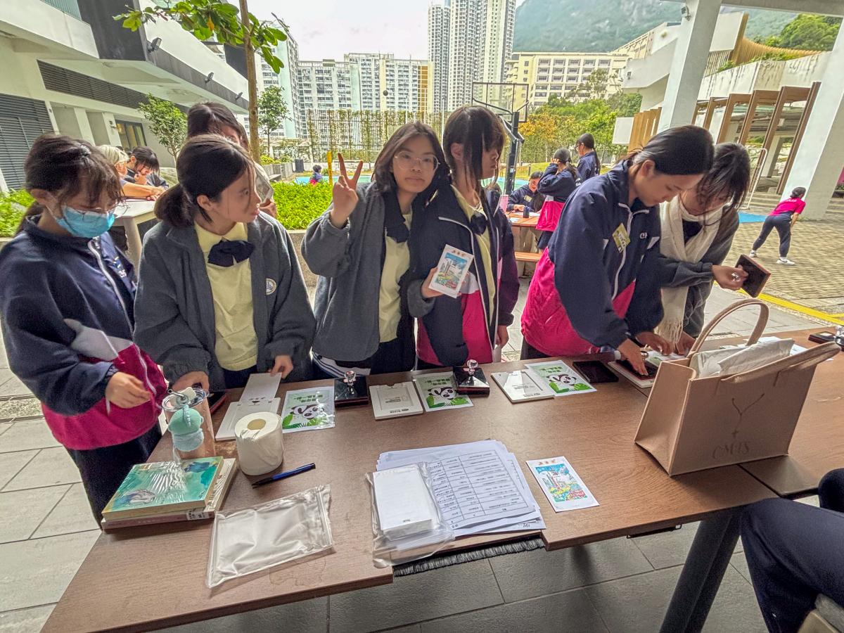 學生投入國家憲法日的活動